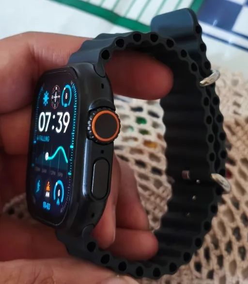 CX: 100 Smartwatch Ultra 3 Microwear Responde WhatsApp Conecta Com Fones Bluetooth e Armazena MP3