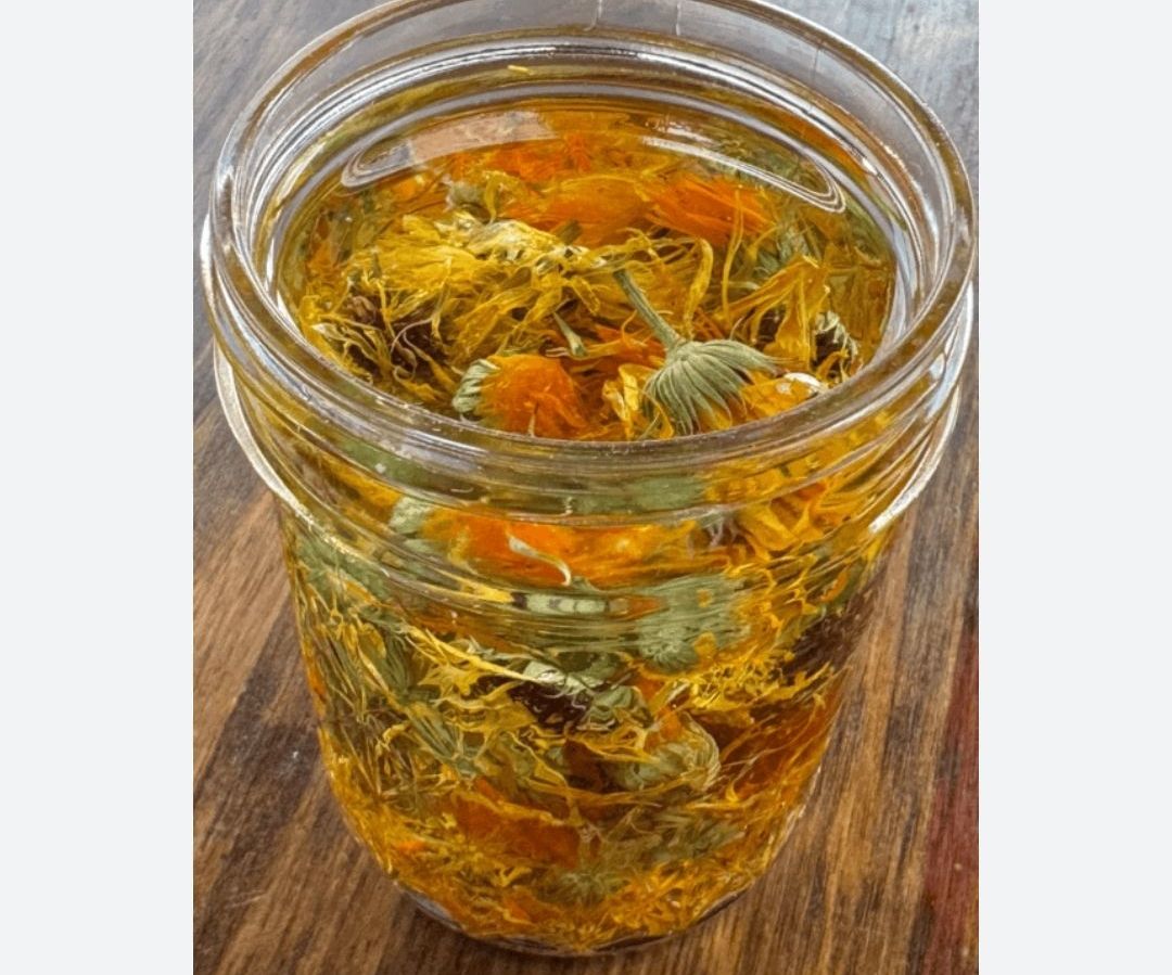 Aceite de naranja y caléndula 6 onzas