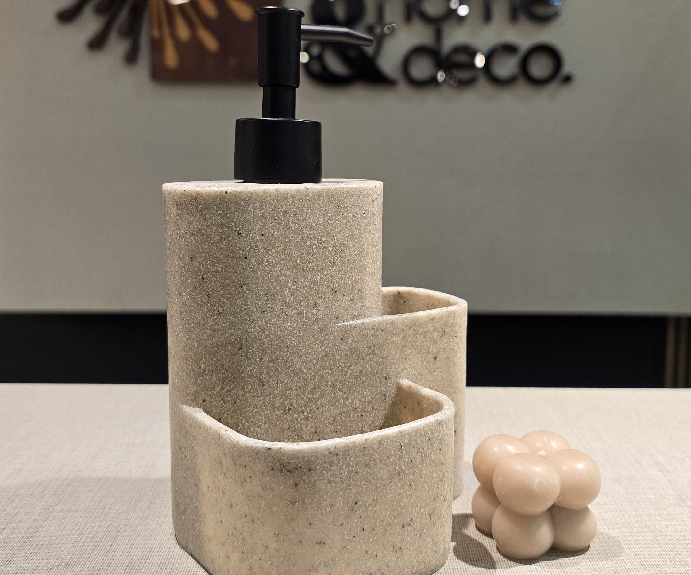Disp res simil piedr beige c/porta esp vista 3