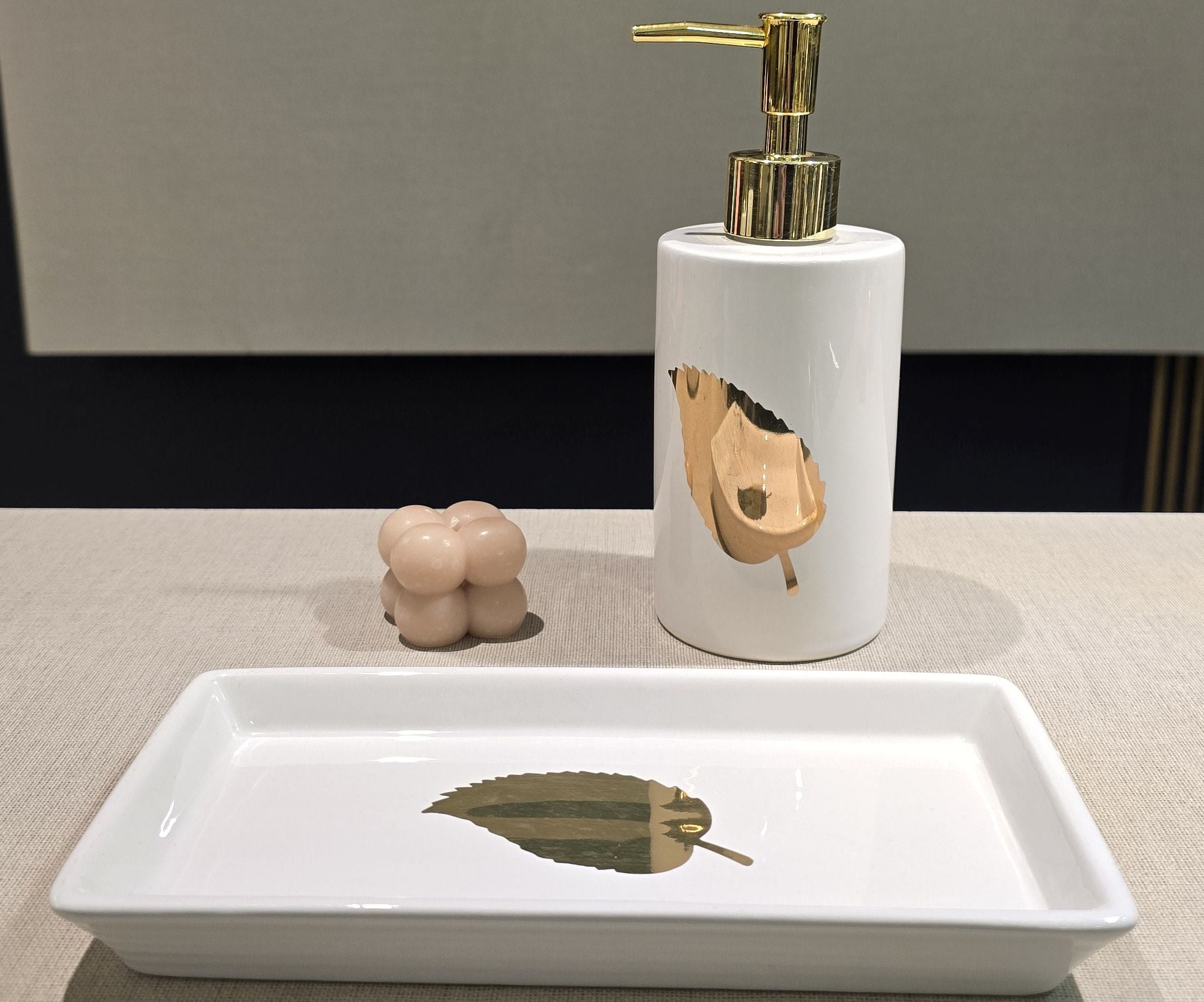 Jabonera Ceramica Rectangular Golden Leaf  vista 2