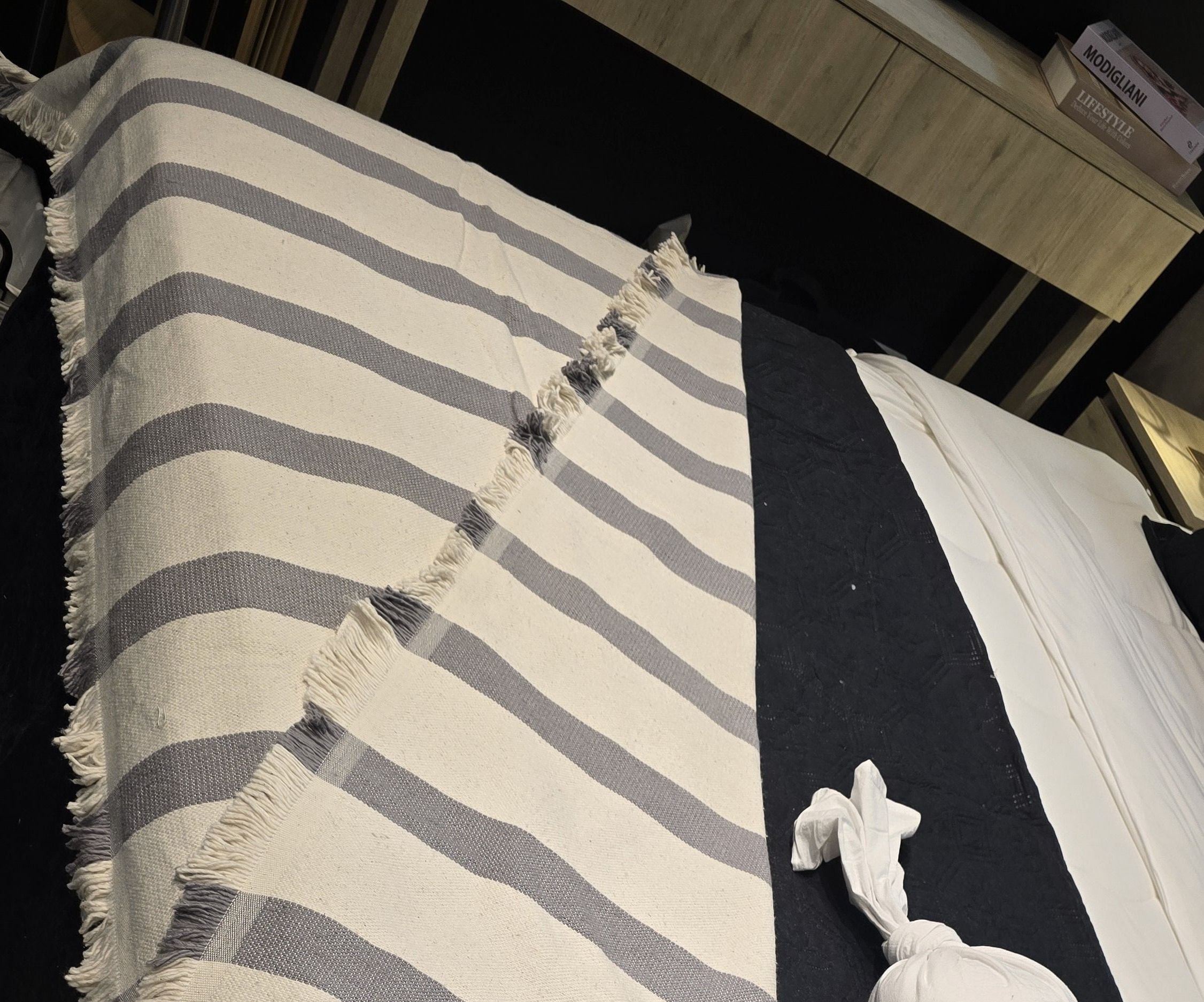 Pie de cama vista 3