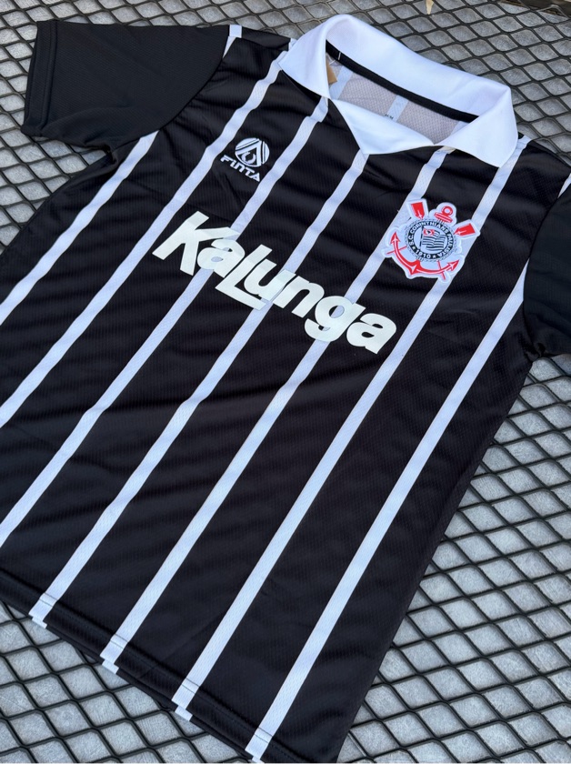 CAMISETA RETRÔ