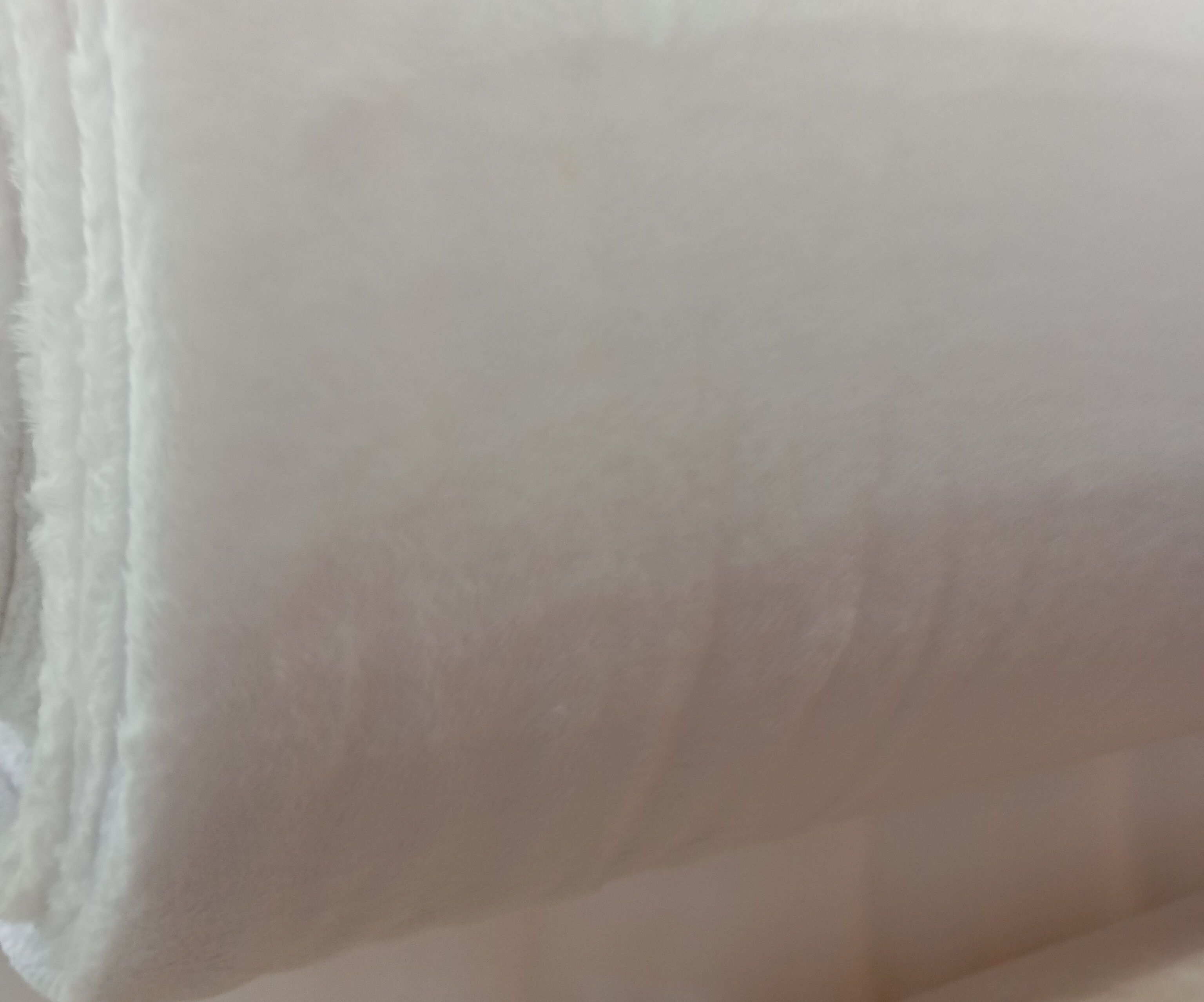 Pelúcia Soft branco por metro