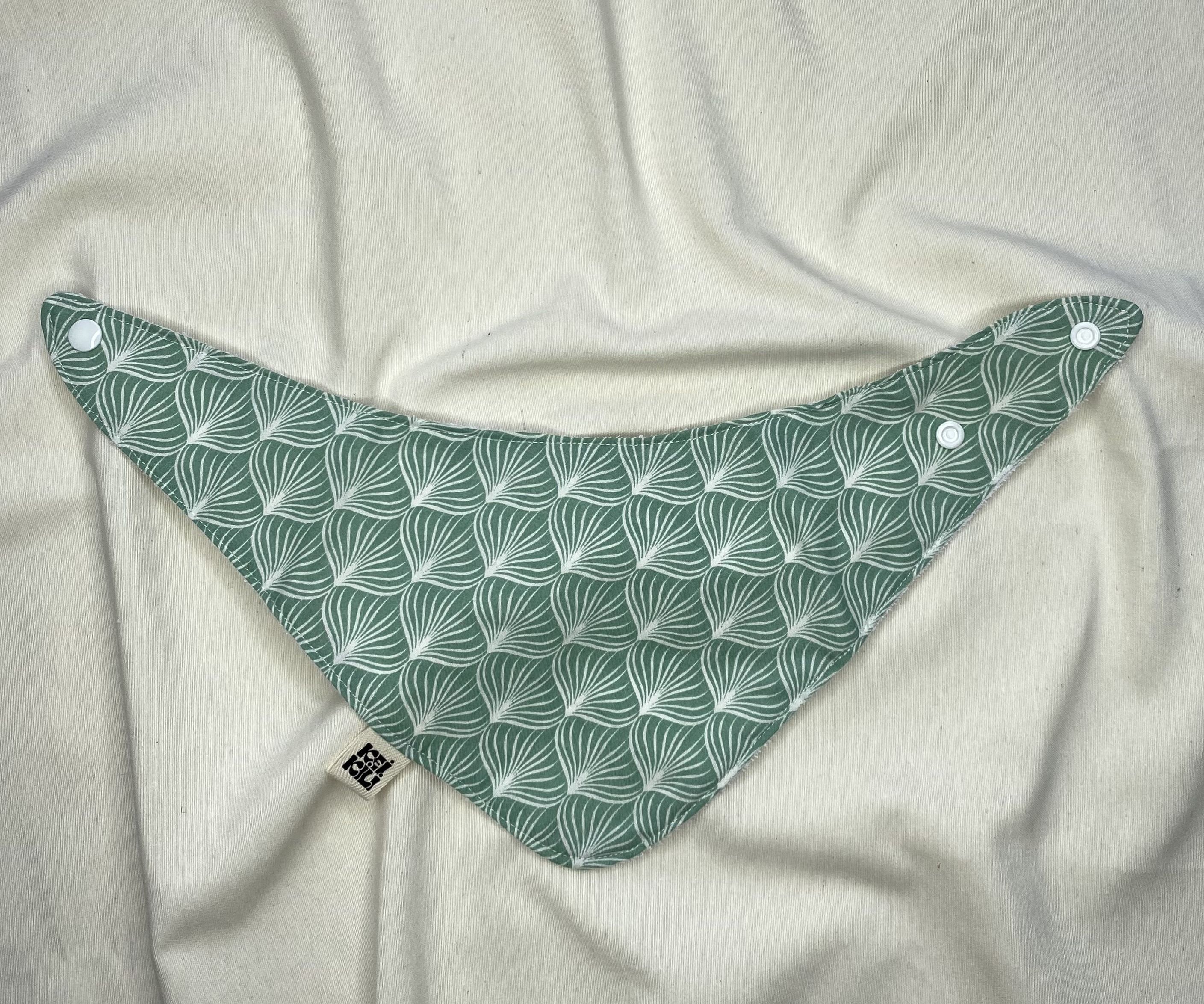 BABERO BANDANA - CONCHAS AZULES