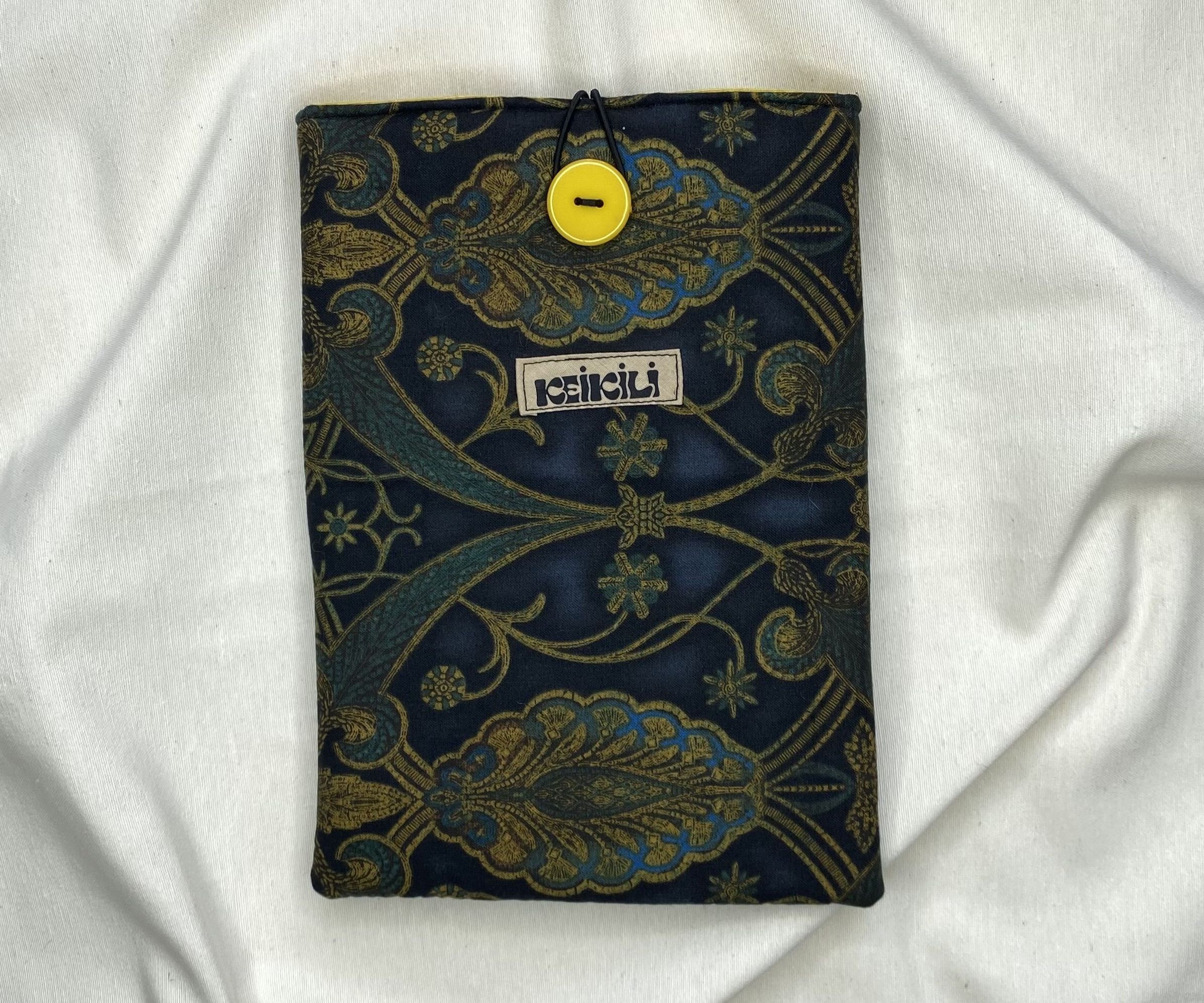 FUNDA PUKE KINDLE - PLUMA REAL