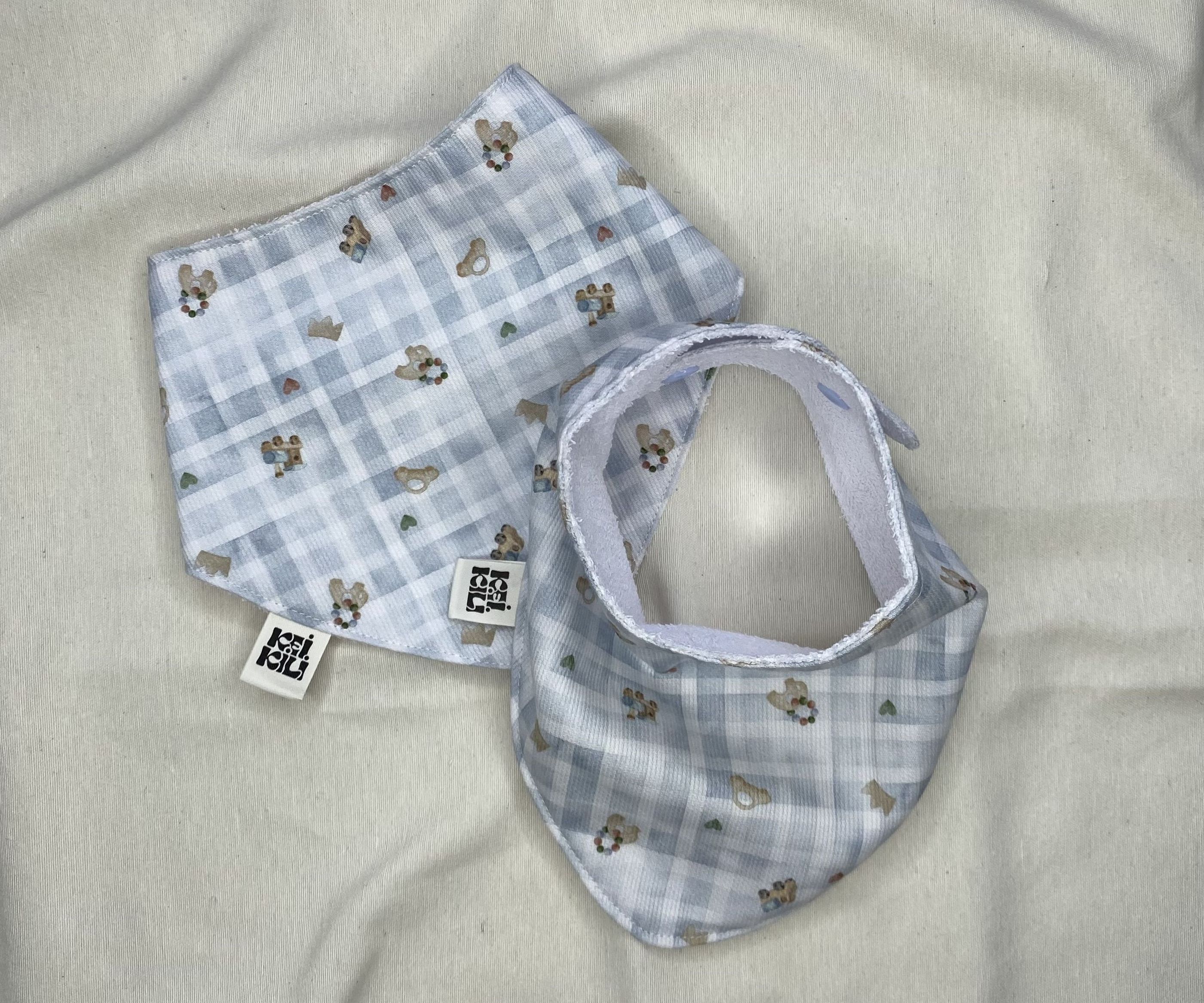 BABERO BANDANA - JUGUETES DE MADERA