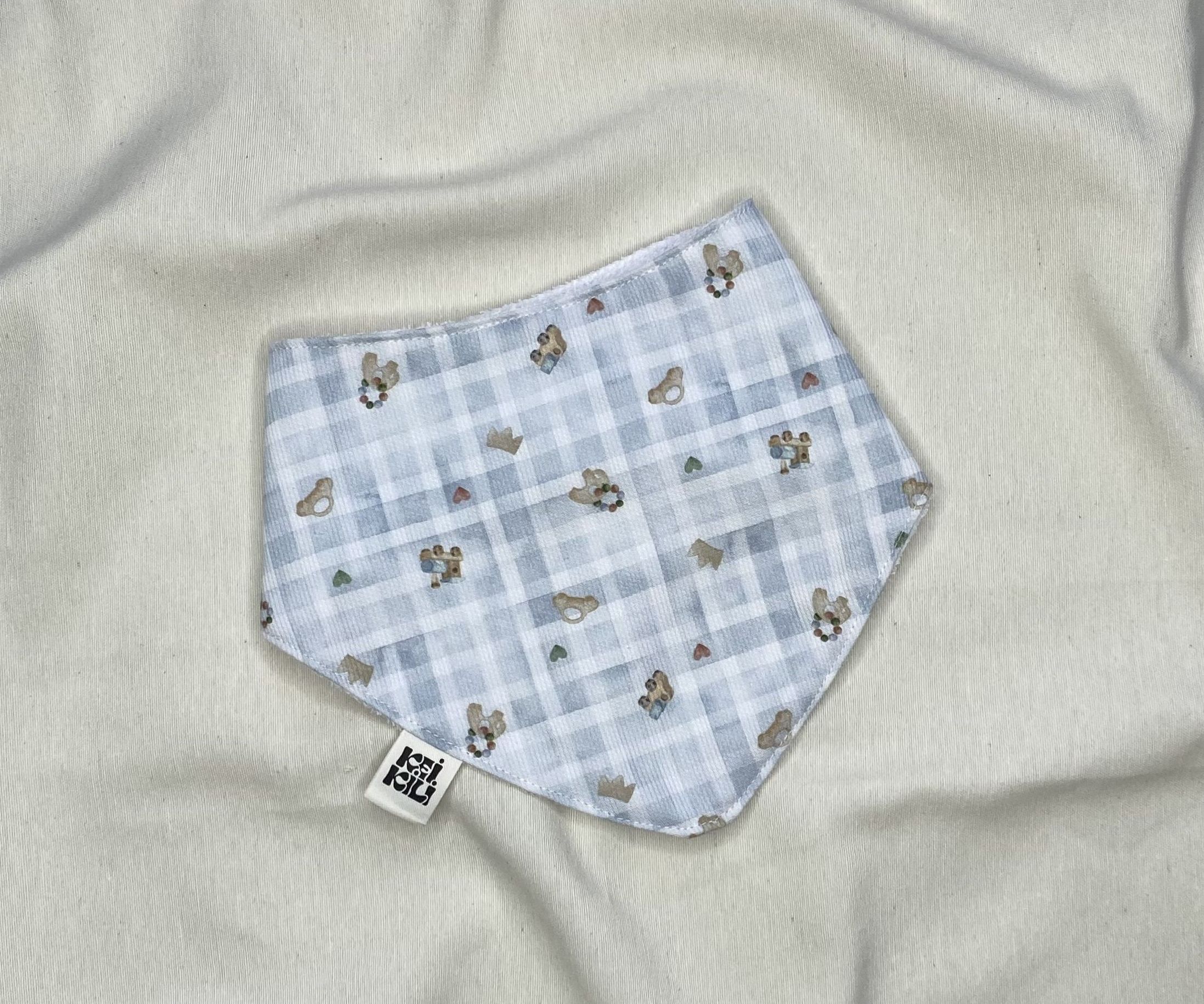 BABERO BANDANA - JUGUETES DE MADERA