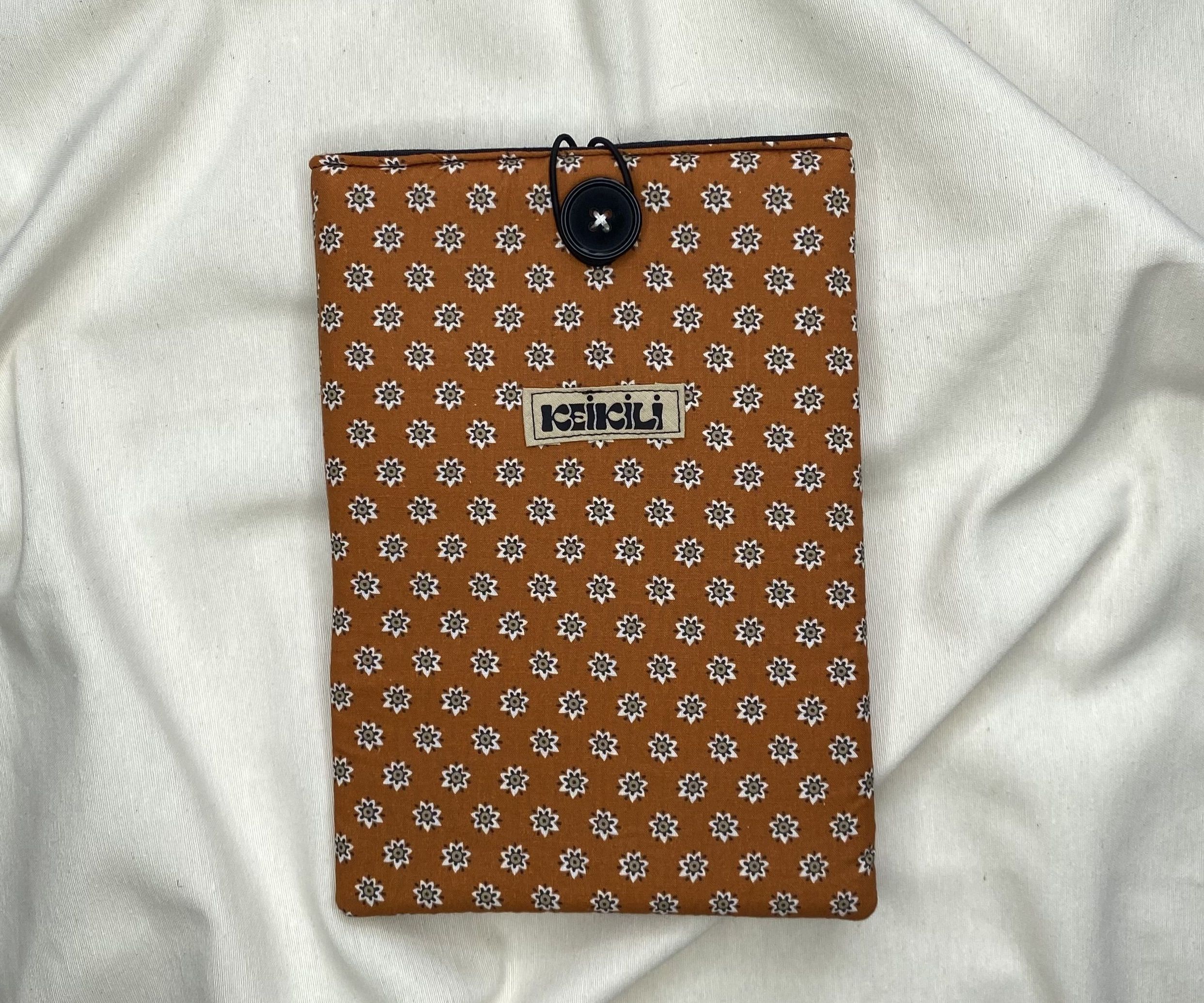 FUNDA PUKE KINDLE - FLORES NARANJAS