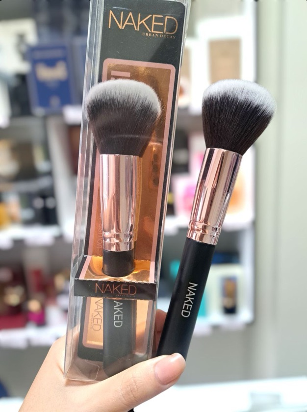 BROCHA DE MAQUILLAJE NAKED