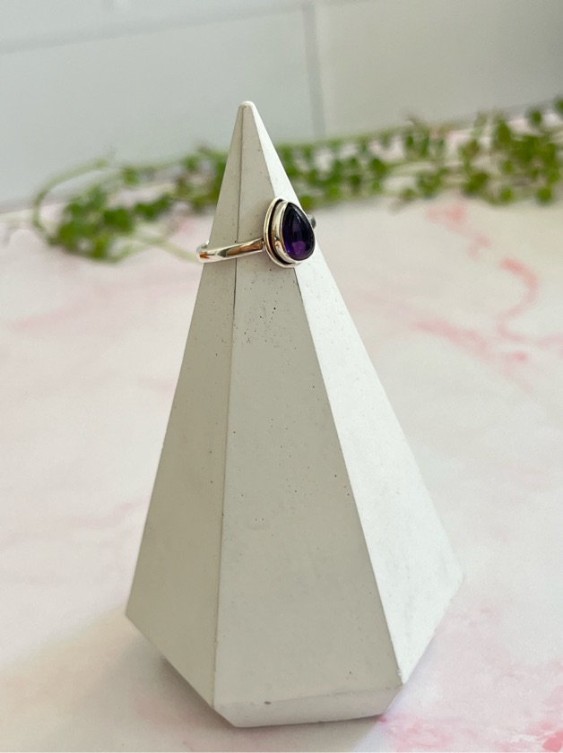 Anillo GOTA en Plata 925 y amatista