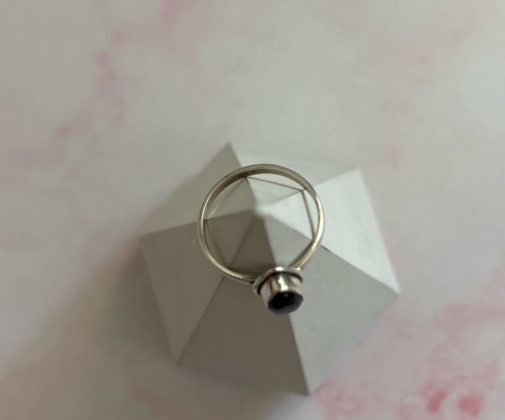 Anillo GOTA en Plata 925 y amatista