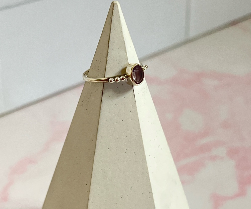 Anillo TRUFA en plata y amatista