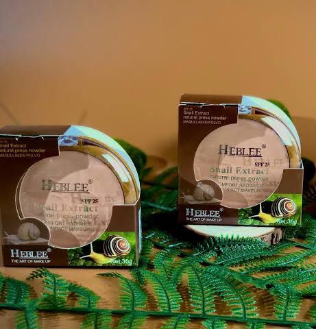 Maquillaje en polvo Heblee Snail Extract