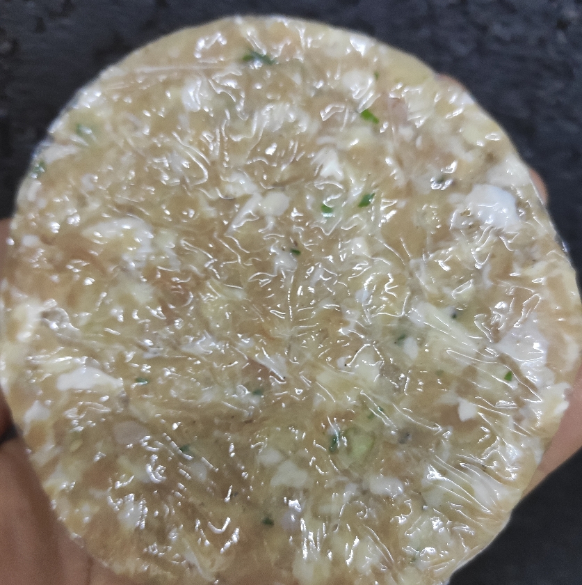 HAMBÚRGUER 100% FRANGO FEITO ARTESANALMENTE 100G