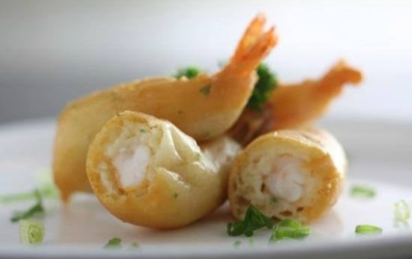 CAMARÃO EMPANADO COM REQUEIJÃO "A FAMOSA COXINHA DE CAMARÃO"