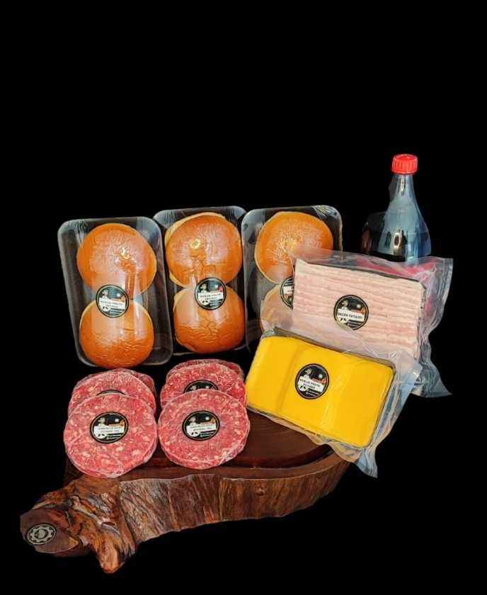 KIT HAMBÚRGUER ARTESANAL COMPLETO SERVE 6|PESSOAS ACOMPANHA 6 PÃES BRIOCHE, 6 BLENDES 100g cada DE CARNES, 200g DE BACON, 200g DE QUEIJO PRATO E UMA COCA 2 LITROS