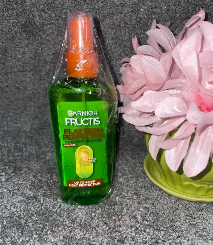 Garnier Fructis Flat Iron Perfector Straightening Mist