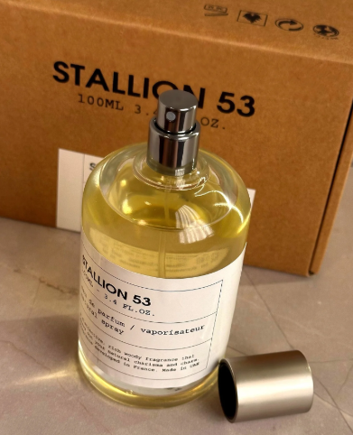 Stallion 53 Emper Edp 100Ml Unisex- Inspirado en Santal 33 Le Labo
