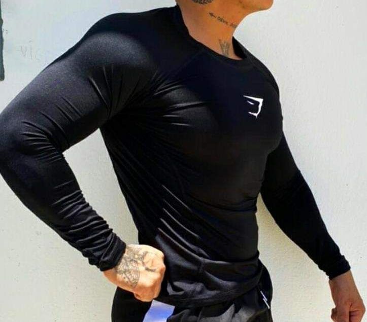 COMPRESOR GYMSHARK MANGA LARGA