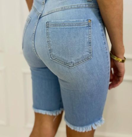 Bermuda Ciclista Jeans