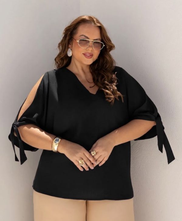Blusa Laço Preta 52