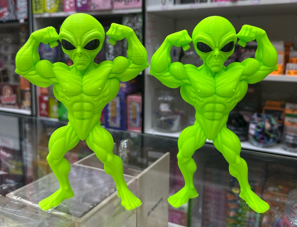 Boneco ET Musculoso 3D