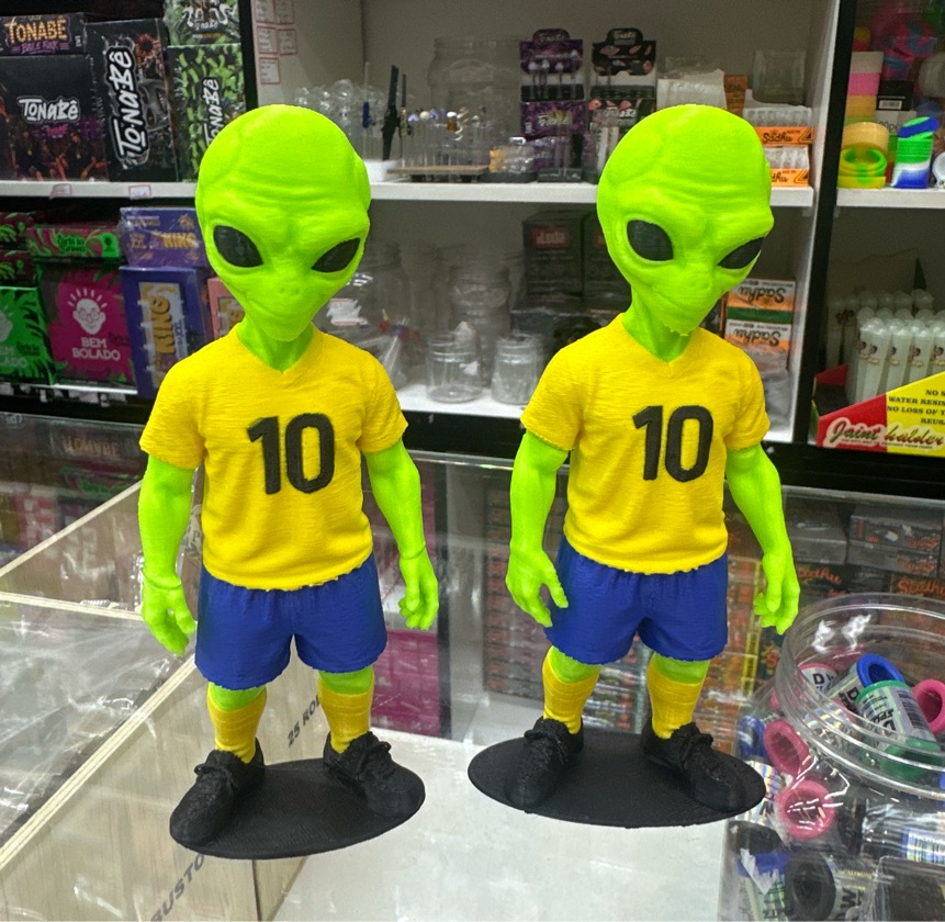 Boneco ET Brasil