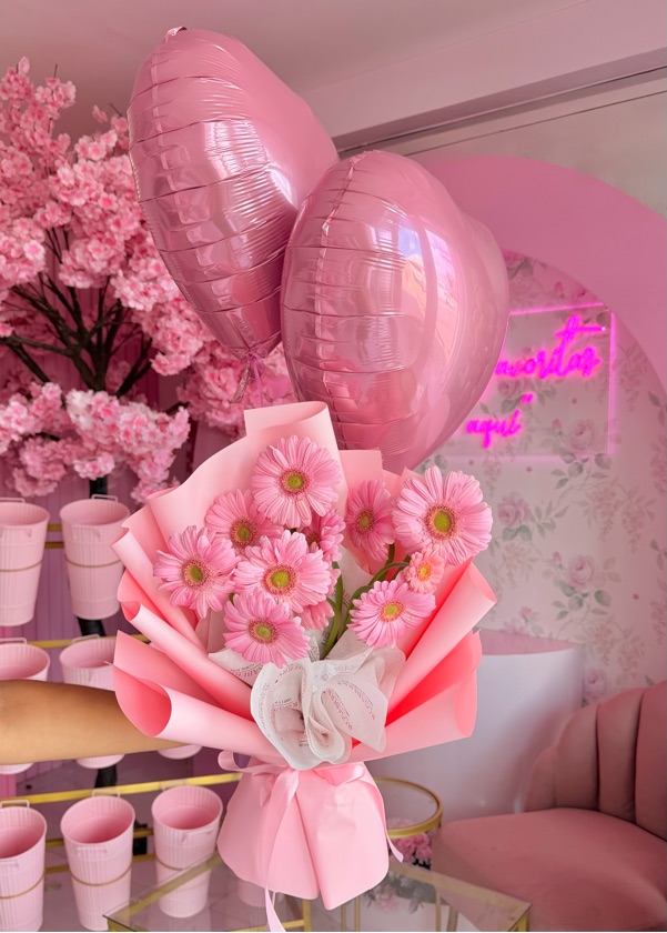 10 gerberas + 2 globos