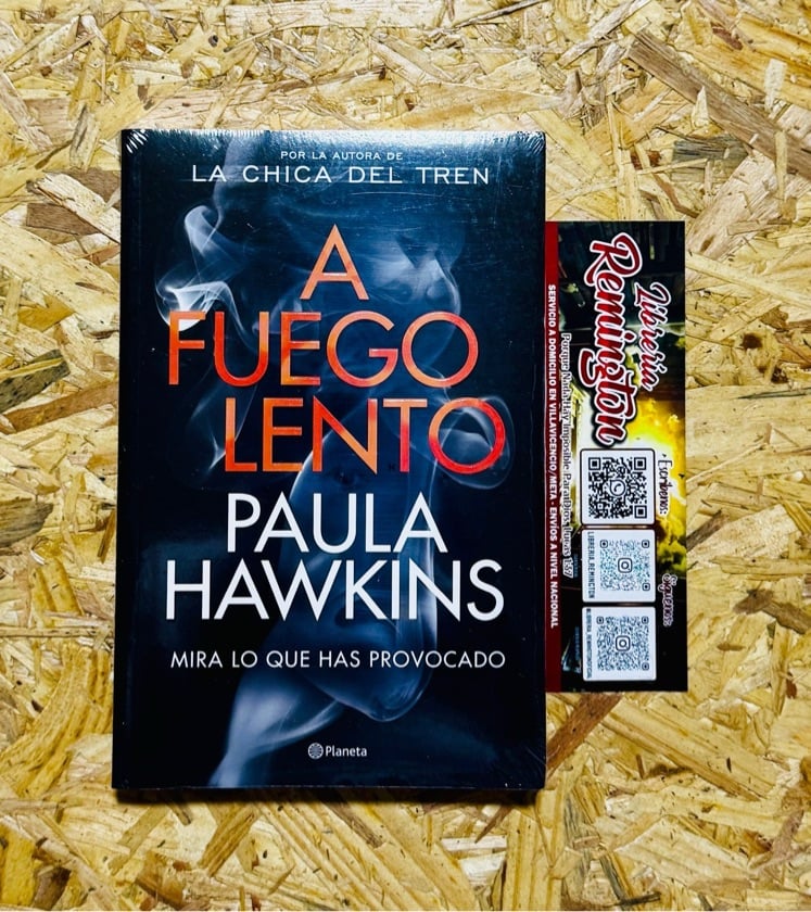 A FUEGO PAULA HAWKINS
