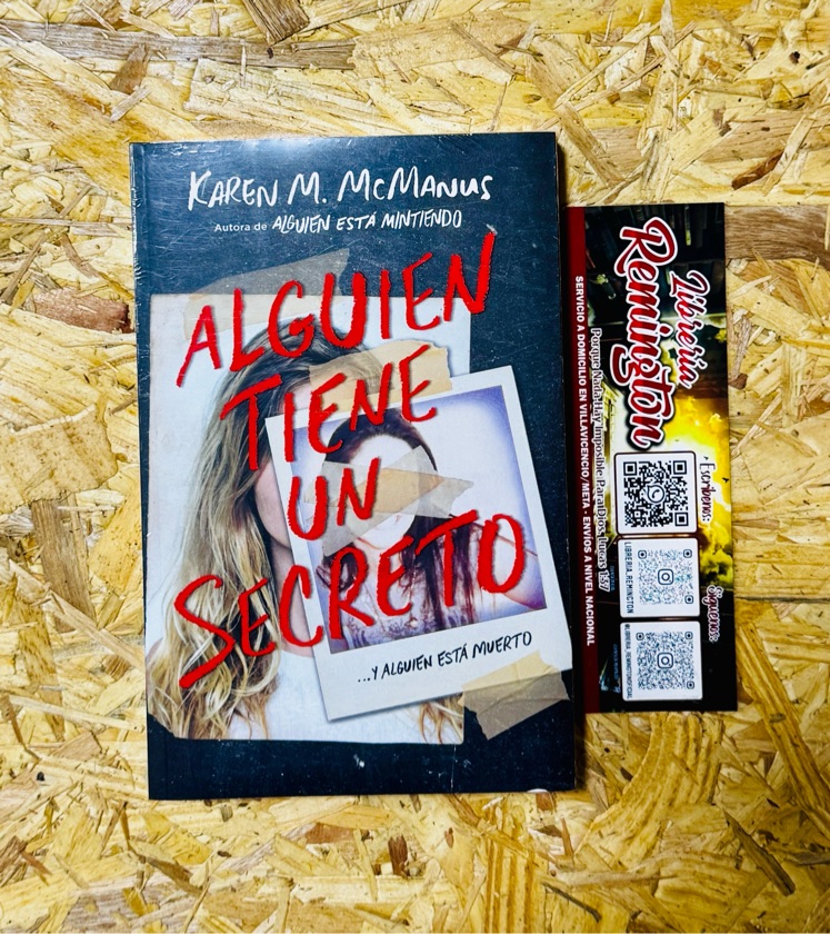 ALGUIEN TIENE UN SECRETO Karen M Mcmanus