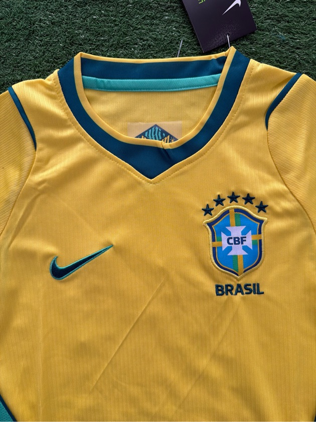 Kit Infantil Brasil Copa 2026 ( 5-6 anos 8-9 anos 10-11 anos 12-13 anos DISPONÍVEIS)