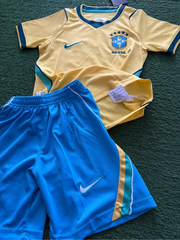 Kit Infantil Brasil Copa 2026 ( 5-6 anos 8-9 anos 10-11 anos 12-13 anos DISPONÍVEIS)