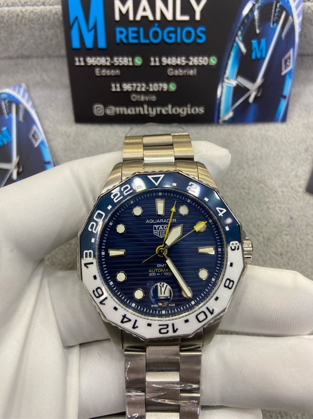 Aquaracer - azul e branco - Fundo Azul