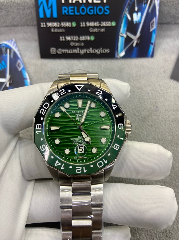 Aquaracer - Preto/Verde - fundo Verde