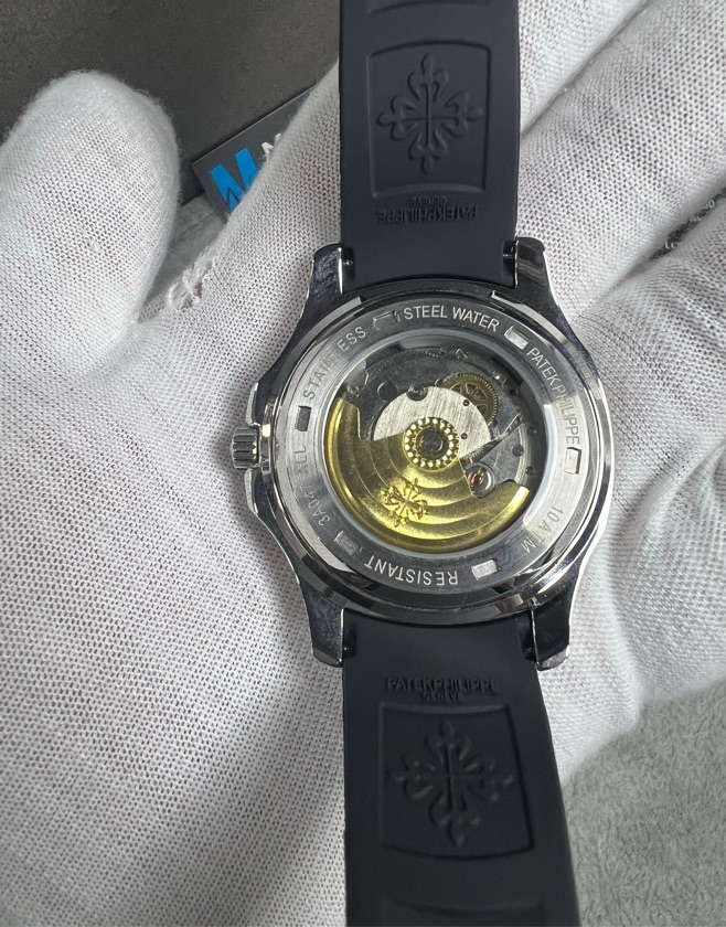 Aquanaut - Fundo preto/ Pulseira Preta