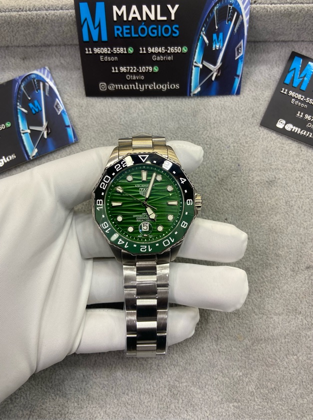 Aquaracer - Preto/Verde - fundo Verde