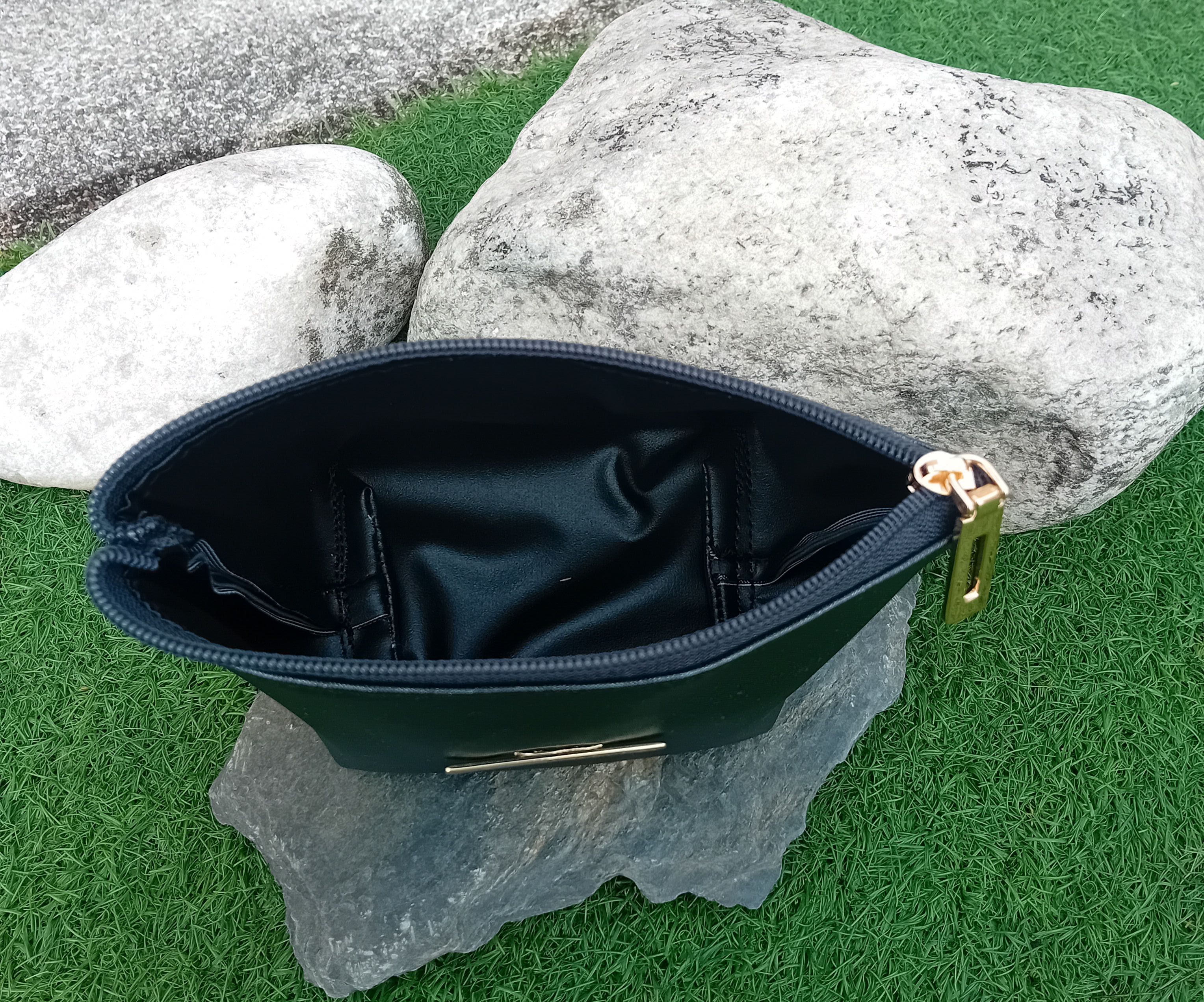 Mini Necessaire Lumina Trapézio